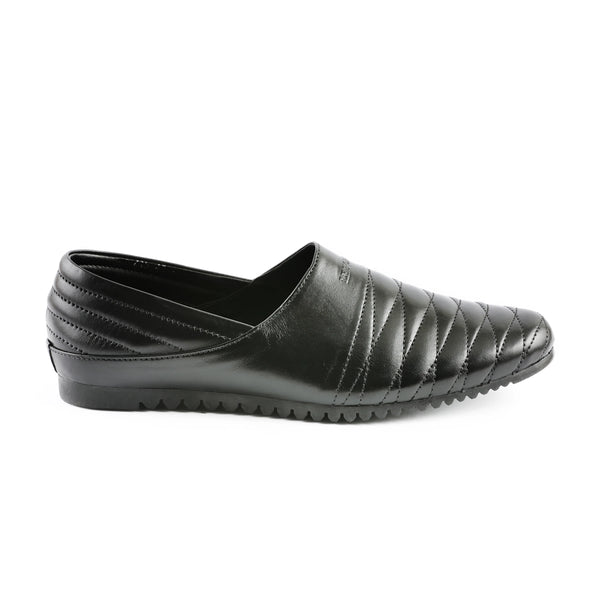LE TORO Classic Black Stitched Pattern Casual Slip-On Shoes