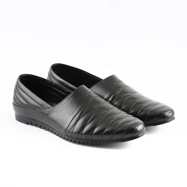 LE TORO Classic Black Stitched Pattern Casual Slip-On Shoes