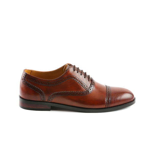 LE TORO Tan Brown Brogue Leather Oxford Shoes withDetailing
