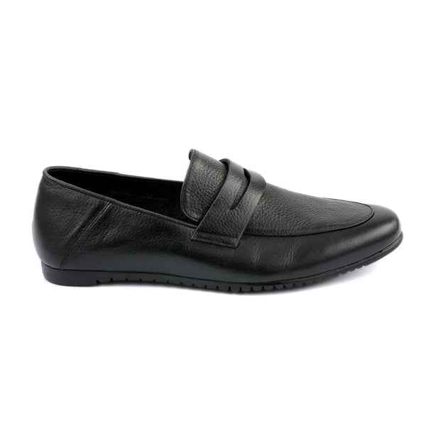 LE TORO Classic BlackLeather Penny Loafers