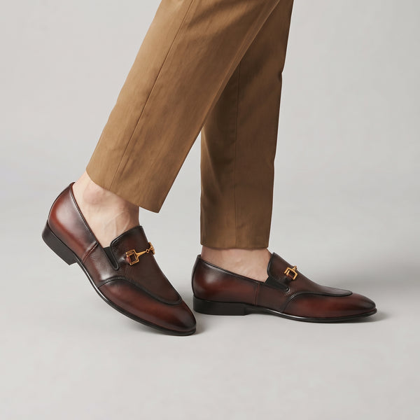 LE TORO Classic BrownLuxury Loafers with Metal Accent